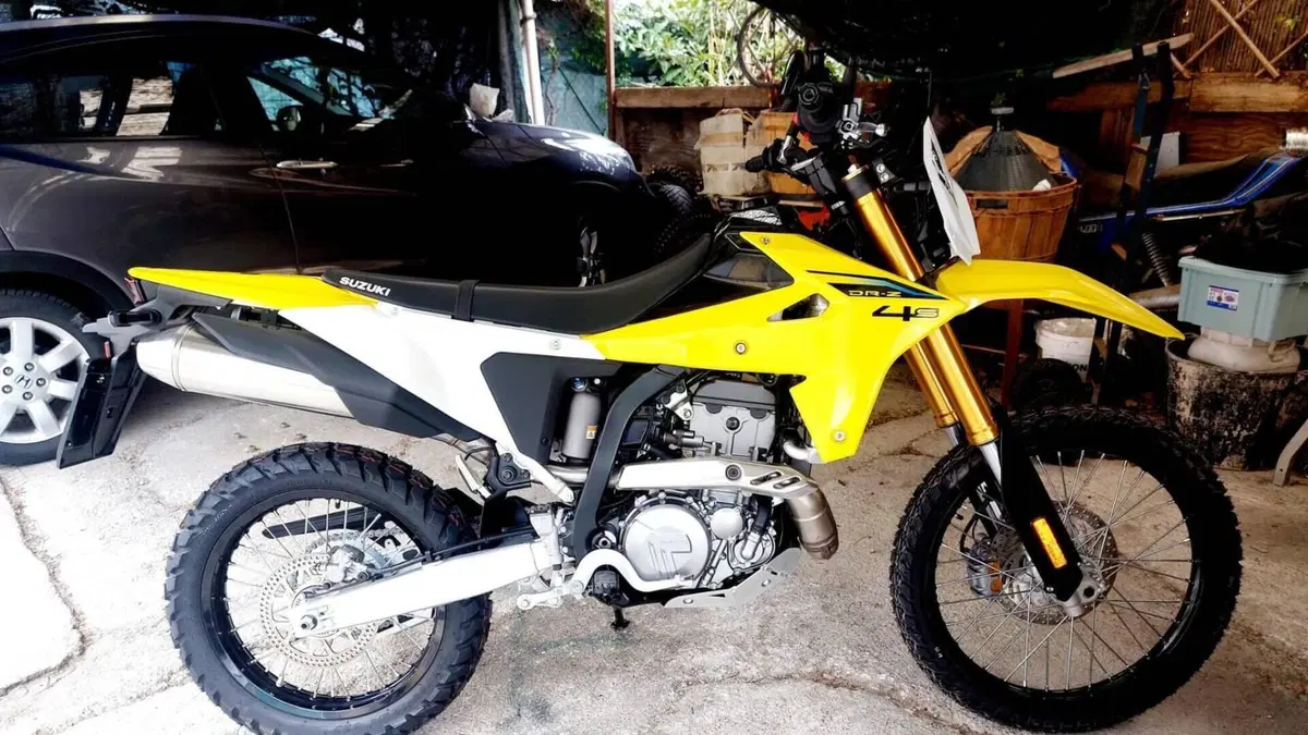 Suzuki DR-Z4S (2025 - 26) 