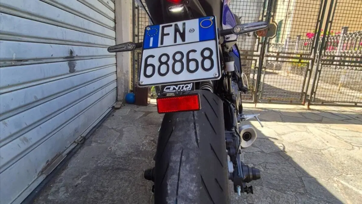 Yamaha YZF R7 (2021 - 25)  (5)