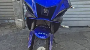 Yamaha YZF R7 (2021 - 25)  (6)