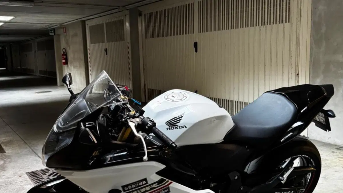 Honda CBR 600 F ABS (2011 - 13)  (3)