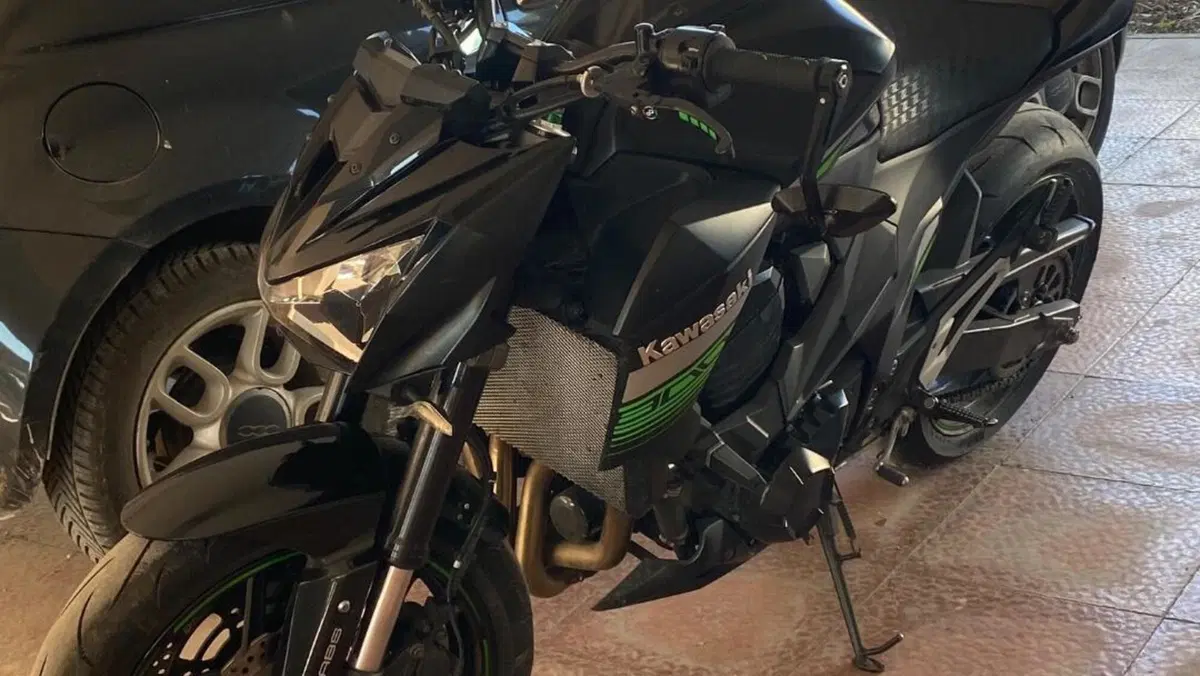 Kawasaki Z 800 ABS (2012 - 16)  (7)