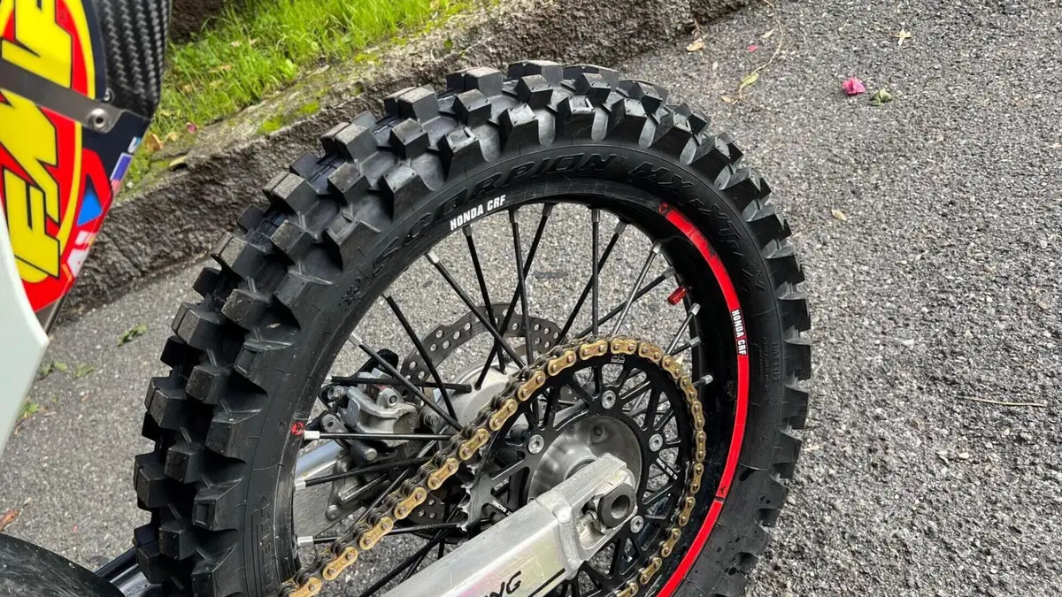 Honda CRF 450R (2020)  (9)