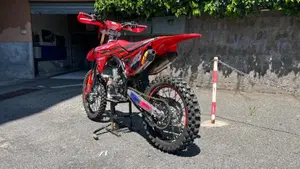 Honda CRF 450R (2020)  (10)