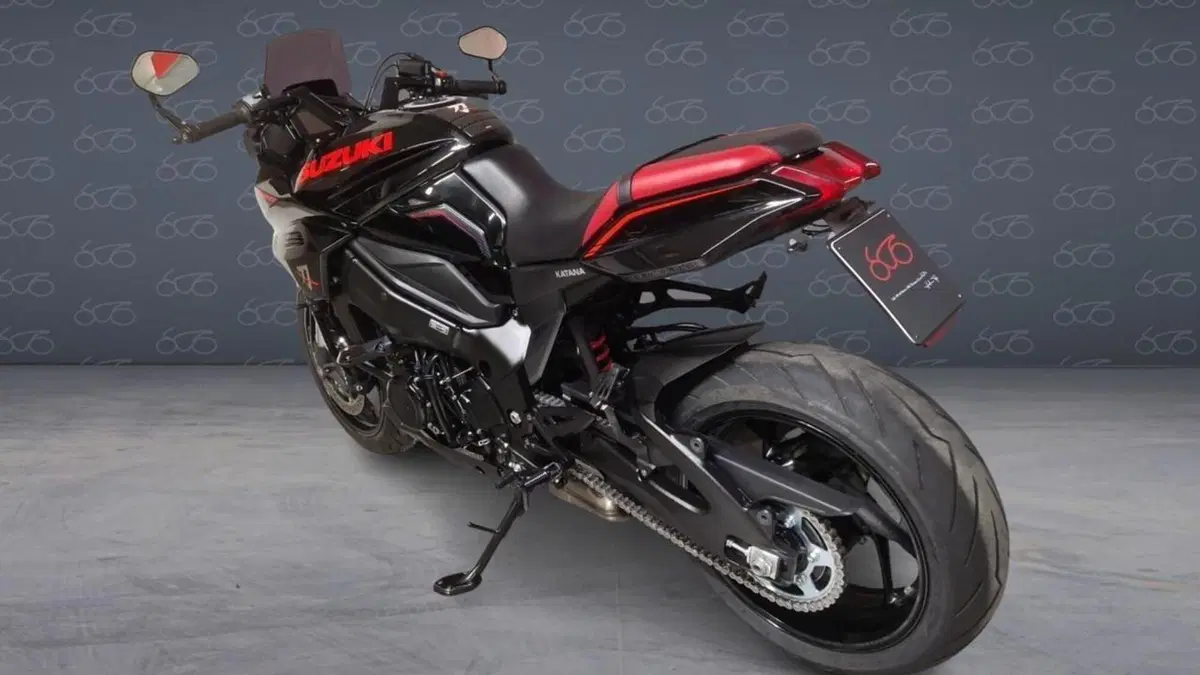 Suzuki Katana 1000 Jindachi (2019 - 20)  (4)