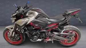 Kawasaki Z 900 (2021 - 24)  (3)