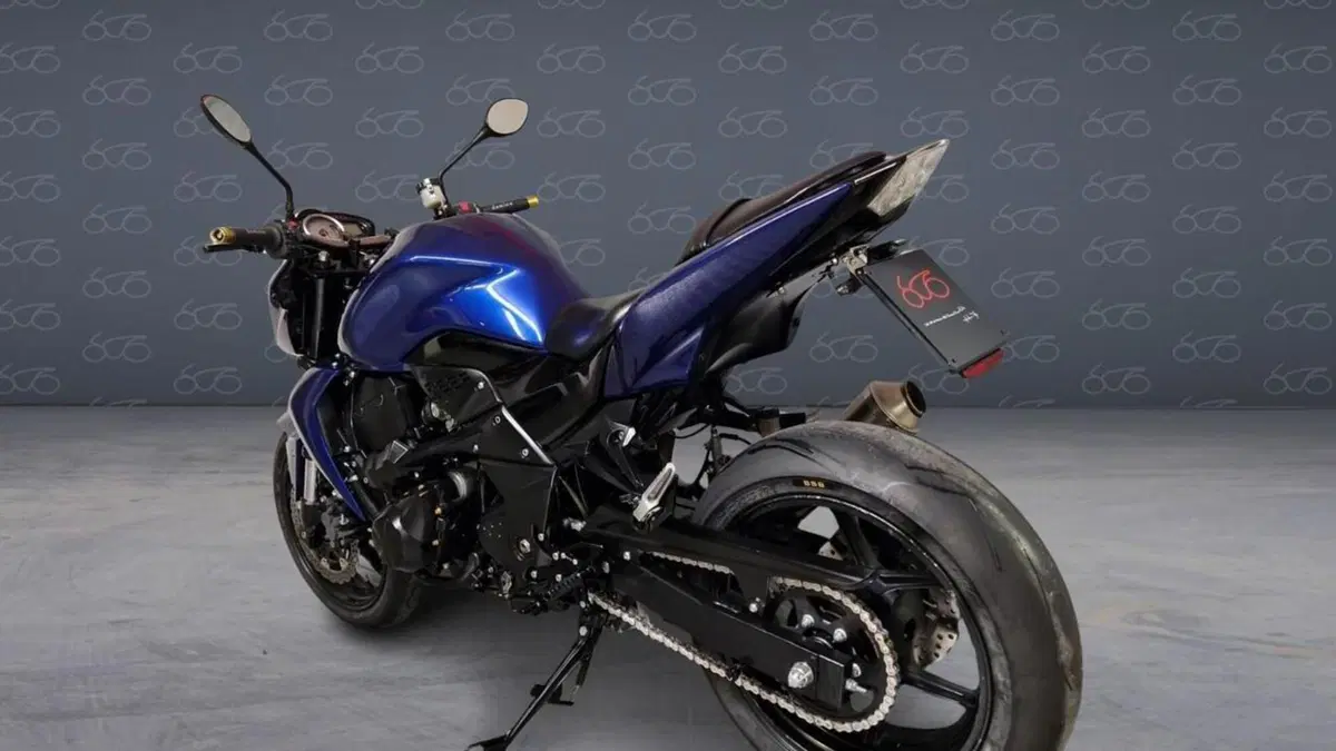 Kawasaki Z 750 (2007 - 14)  (4)