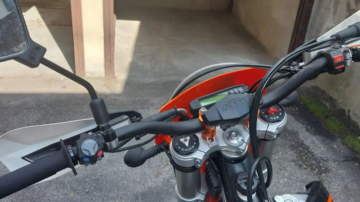 KTM 250 EXC TPI (2018)  (4)
