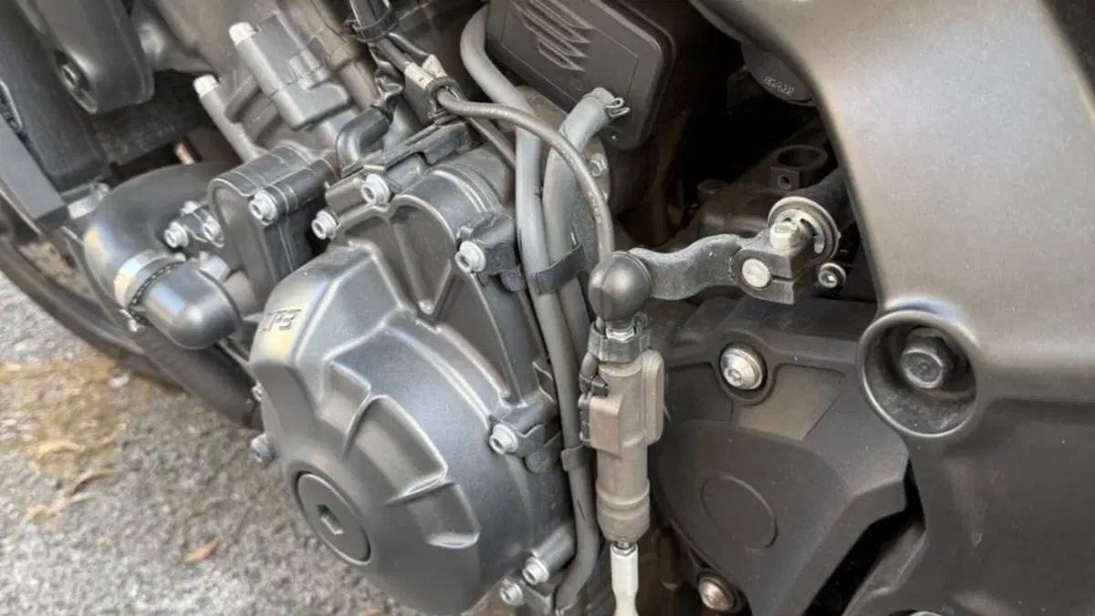 Yamaha Tracer 9 GT (2021 - 24)  (11)