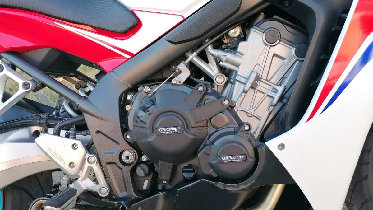 Honda CBR 650 F ABS (2014 - 17)  (3)