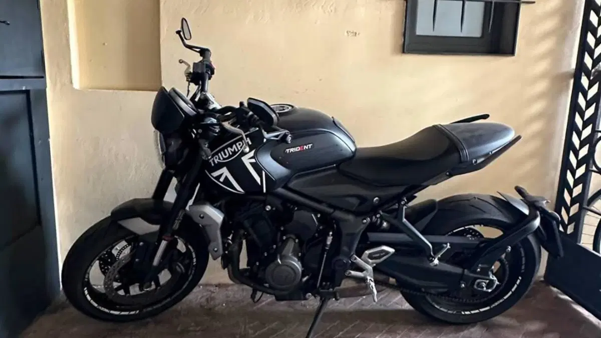 Triumph Trident 660 (2021 - 24)  (2)