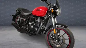 Royal Enfield Meteor 350 (2021 - 26)  (2)