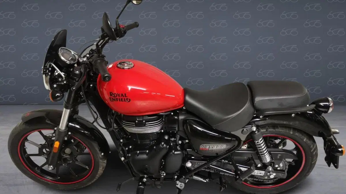 Royal Enfield Meteor 350 (2021 - 26)  (4)
