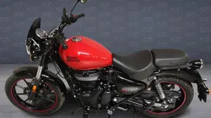 Royal Enfield Meteor 350 (2021 - 26)  (4)