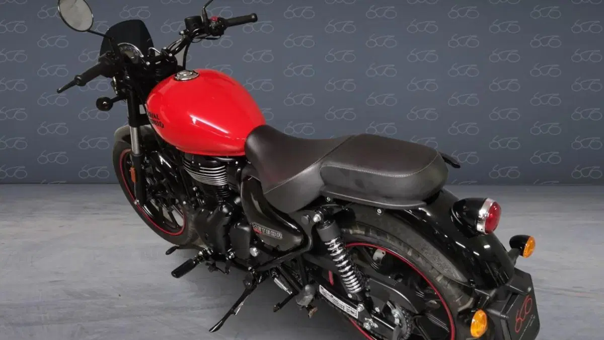 Royal Enfield Meteor 350 (2021 - 26)  (3)