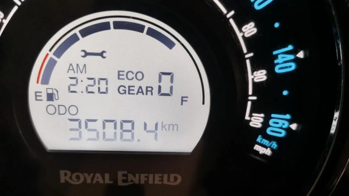 Royal Enfield Meteor 350 (2021 - 26)  (6)