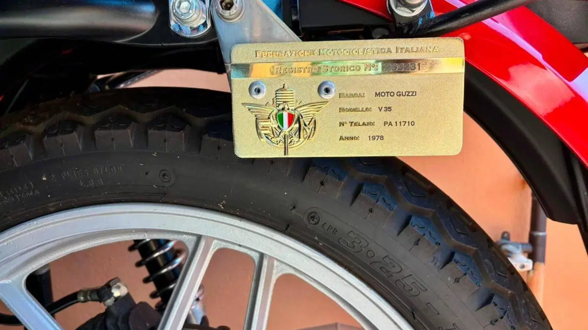 Moto Guzzi   (3)