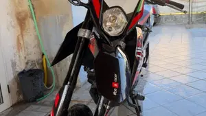 Aprilia SX 125 (2021 - 24) 