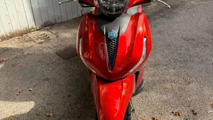 Piaggio Beverly 400 S ABS-ASR (2021 - 24)  (5)