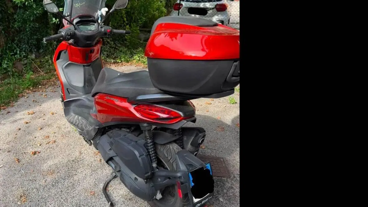 Piaggio Beverly 400 S ABS-ASR (2021 - 24)  (8)