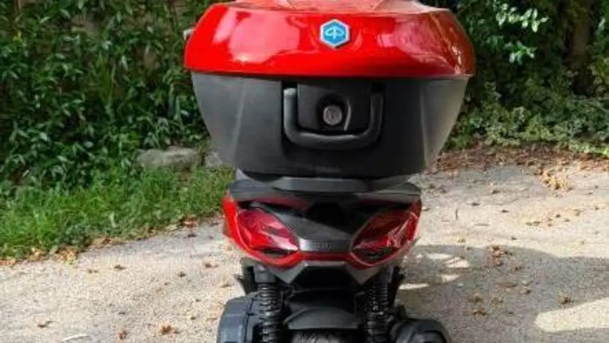 Piaggio Beverly 400 S ABS-ASR (2021 - 24)  (9)