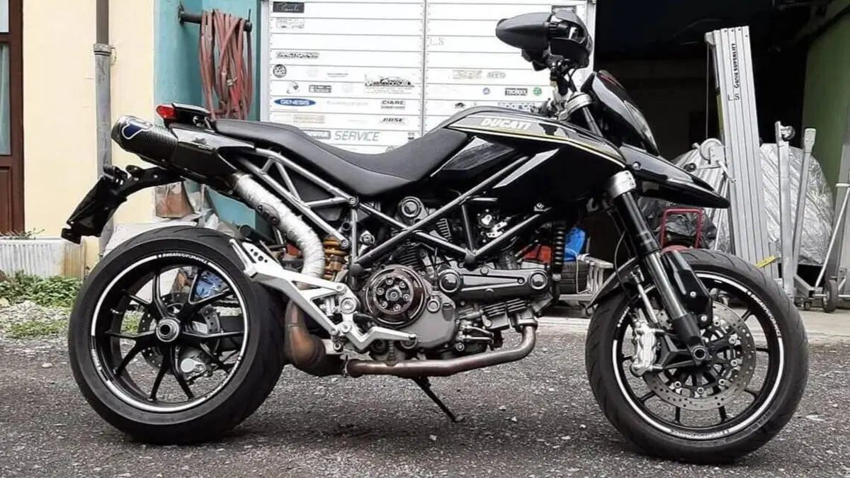 Ducati Hypermotard 1100 EVO SP (2010 - 12) 