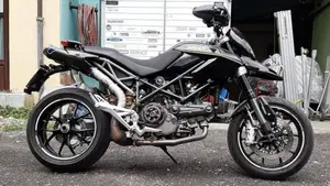 Ducati Hypermotard 1100 EVO SP (2010 - 12) 