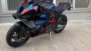Bmw M 1000 RR (2025 - 27)  (3)