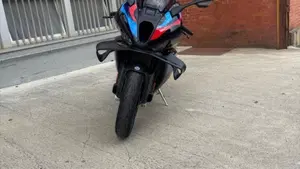 Bmw M 1000 RR (2025 - 27)  (4)