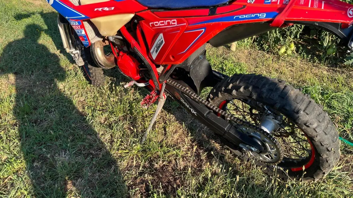 Betamotor RR 300 2T Enduro Racing (2020)  (2)
