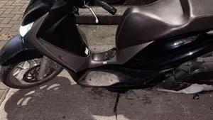 Piaggio Medley 125 ABS (2021 - 24)  (6)