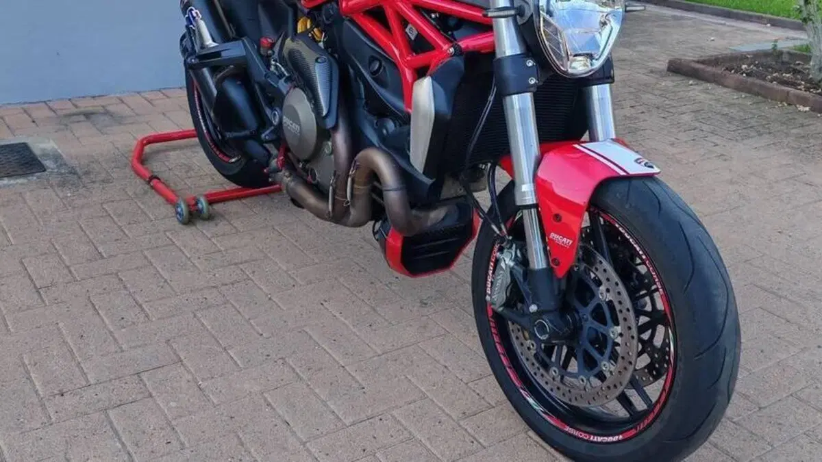 Ducati Monster 1200 (2014 - 16)  (3)