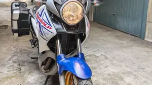 Honda Transalp XL 700 V (2007 - 2013)  (6)