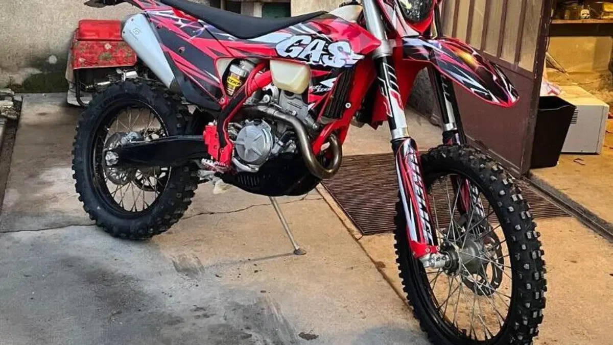 GASGAS EC 250 F (2022)  (4)