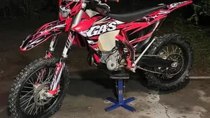 GASGAS EC 250 F (2022)  (6)