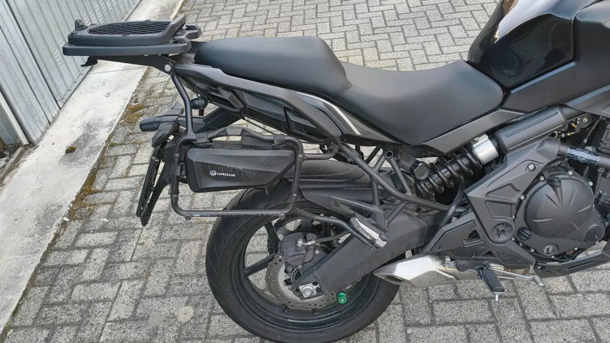 Kawasaki Versys 650 (2025 - 26)  (2)