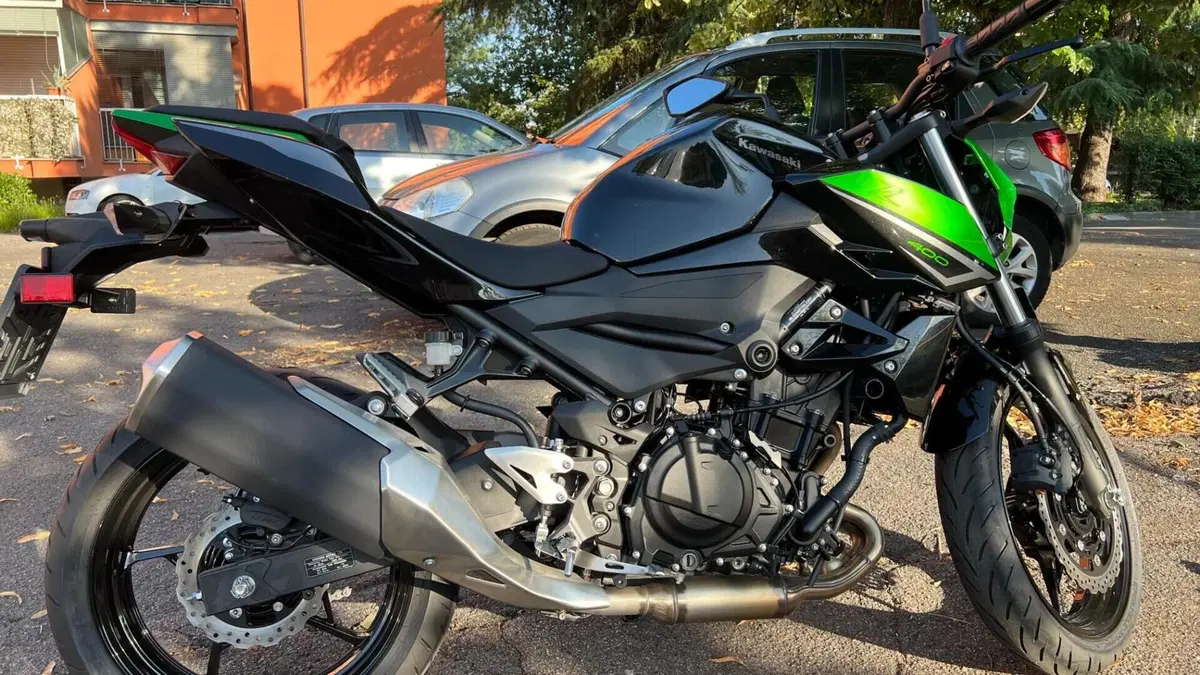 Kawasaki Z 400 (2023)  (3)