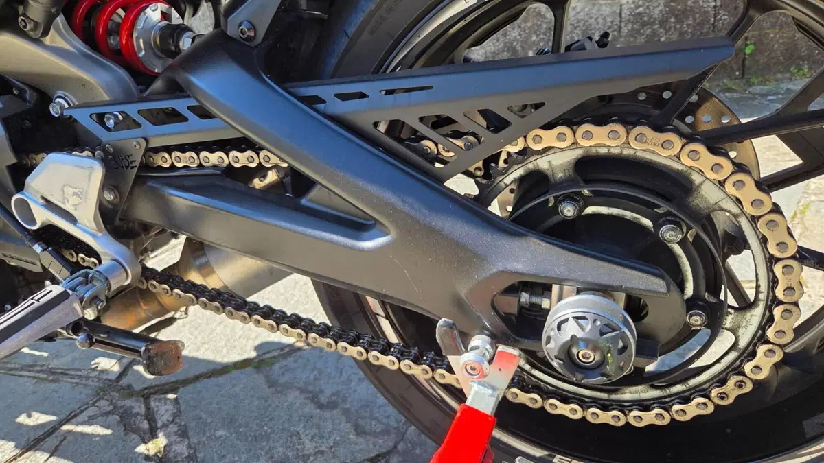 Yamaha MT-09 (2013 - 15)  (12)
