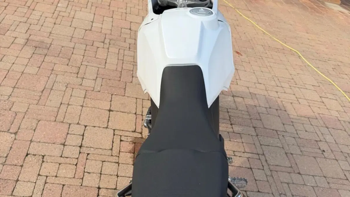 Ducati DesertX (2022 - 25)  (3)