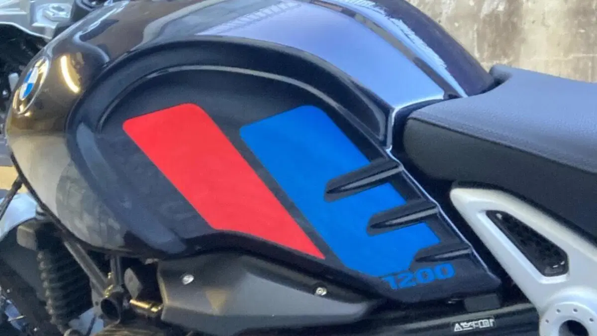 Bmw R nineT Urban GS (2021 - 24)  (4)