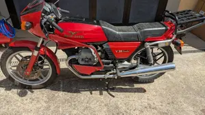 Moto Guzzi   (4)