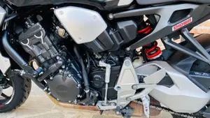 Honda CB 1000 R + Neo Sport Cafè (2019 - 20)  (4)
