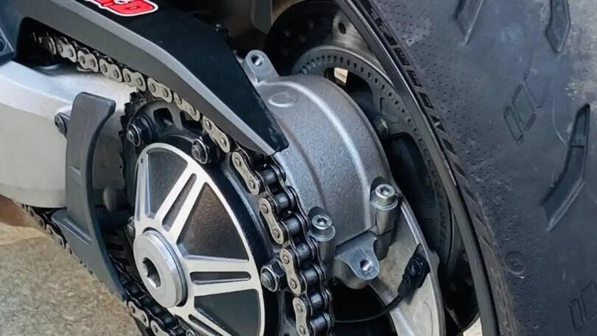 Honda CB 1000 R + Neo Sport Cafè (2019 - 20)  (8)