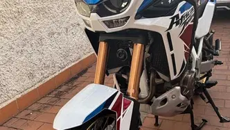 Honda Africa Twin CRF 1100L Adventure Sports DCT (2022 - 23) usata