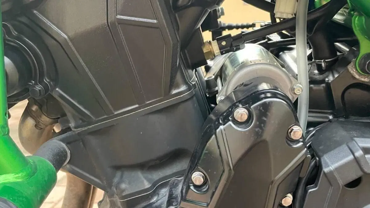 Kawasaki Z 650 (2021 - 24)  (7)