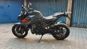 KTM 990 Duke (2024 - 26)  (2)