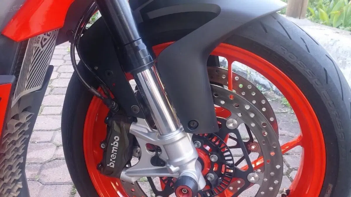 Aprilia Tuono 660 (2021 - 25)  (4)