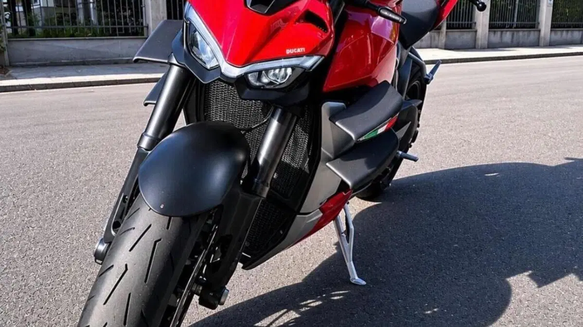 Ducati Streetfighter V4 1100 (2021 - 22)  (3)