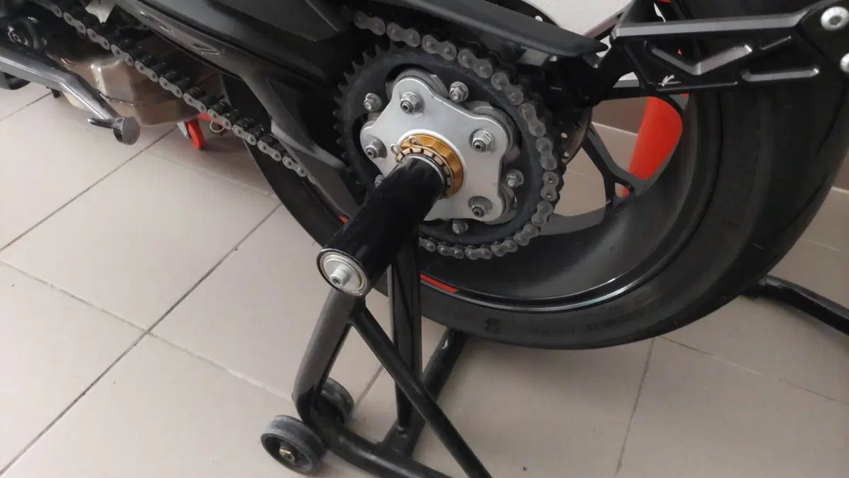 MV Agusta Turismo Veloce 800 (2020)  (4)