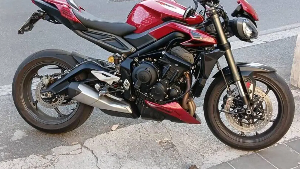 Triumph Street Triple 765 RS (2023 - 26)  (4)