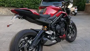 Triumph Street Triple 765 RS (2023 - 26)  (5)